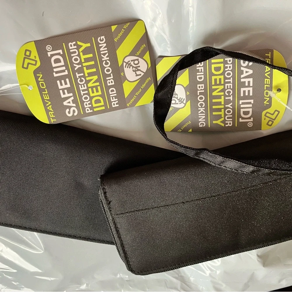 TWO 2 Travelon both RFID Blocking Anti-theft Wallets Black